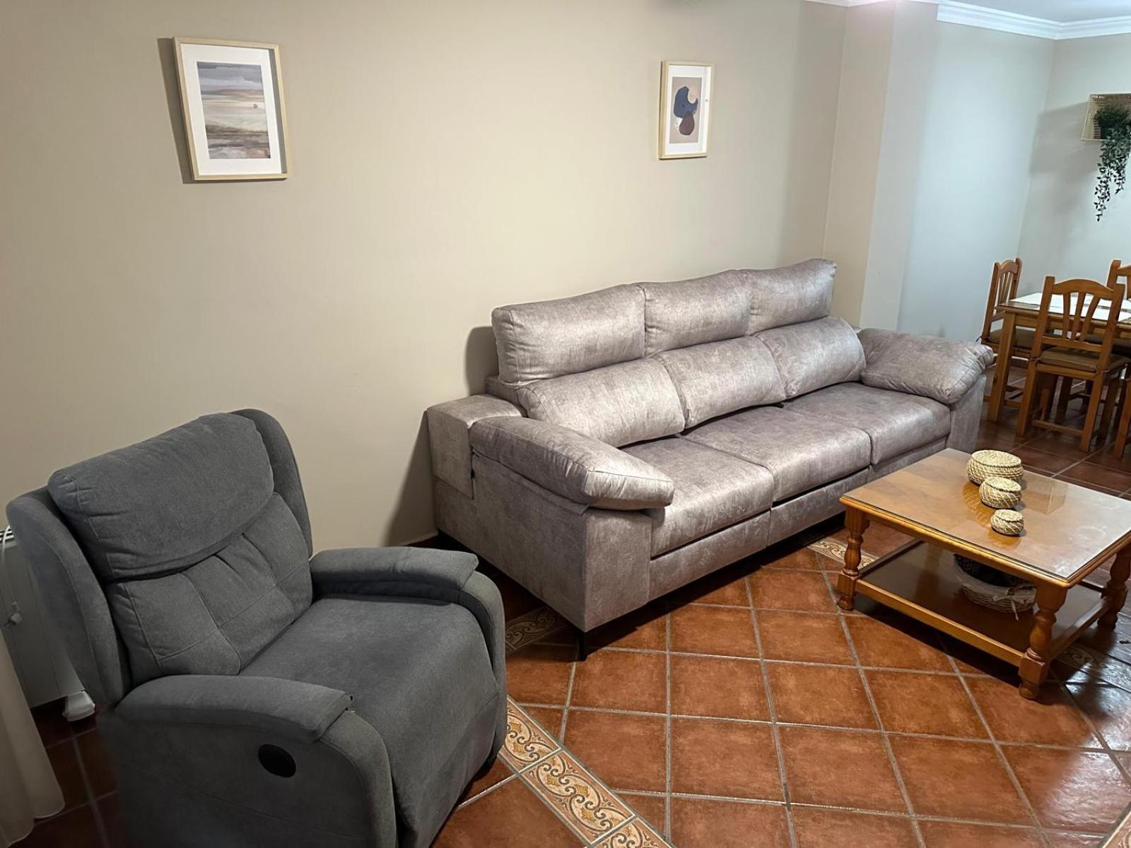 מאלגה Apartamentos Maria מראה חיצוני תמונה